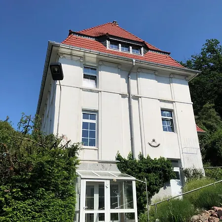 Gemuetliche In Niederpoyritz Mit Garten 드레스덴